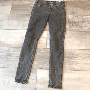 Gray Jegings kids size 11-12 years